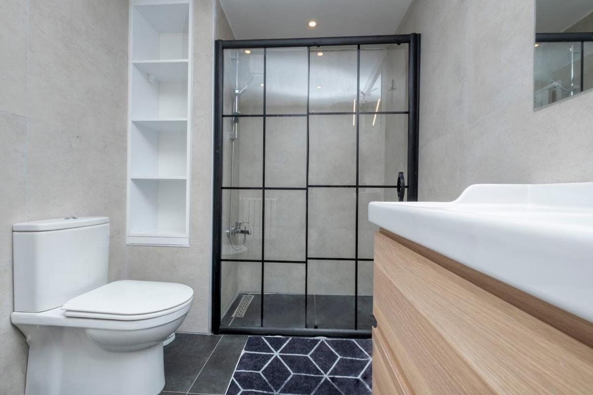 Spacious Fourplex Detached *