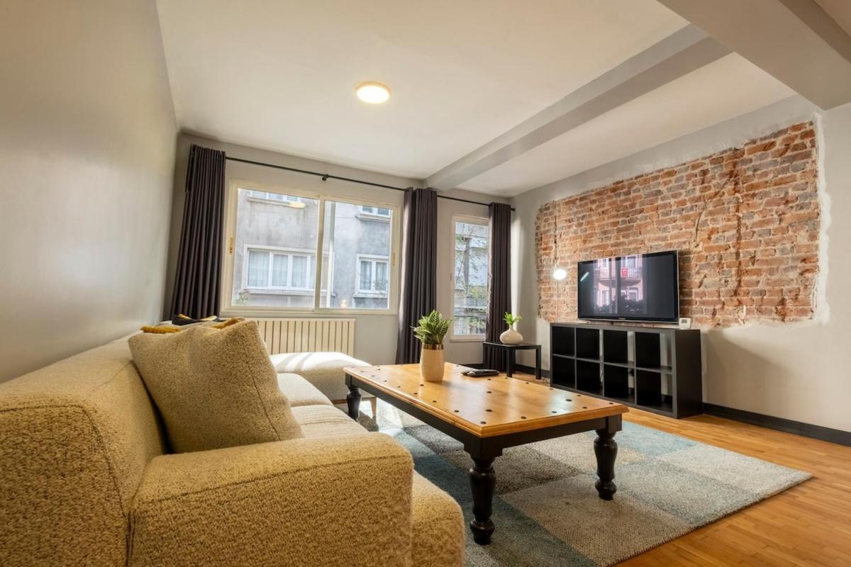 Spacious Fourplex Detached Daire İstanbul